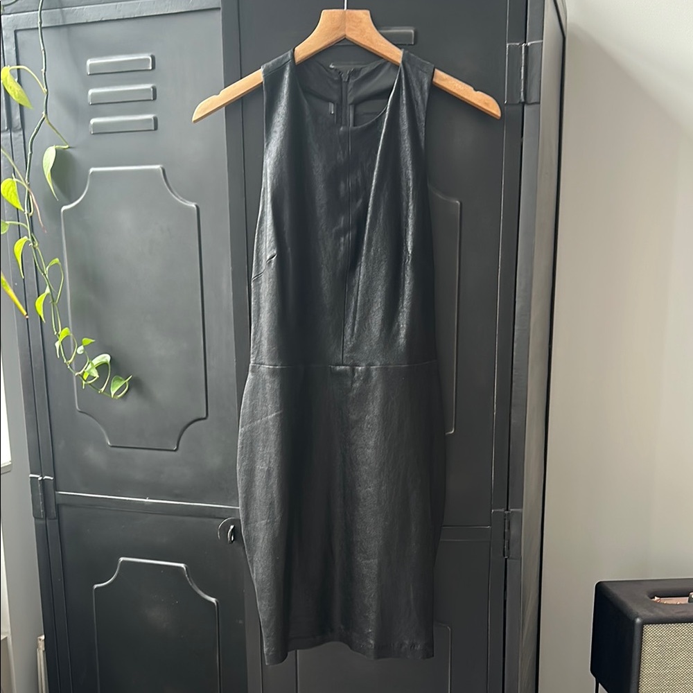 Alice & Olivia Black Leather T-Back Mini Dress, Sz.6